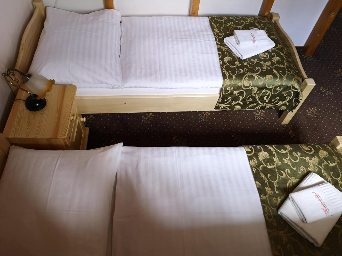 Svatojansky Kastiel Hotel ลิปโตว์สกียาน ภายนอก รูปภาพ