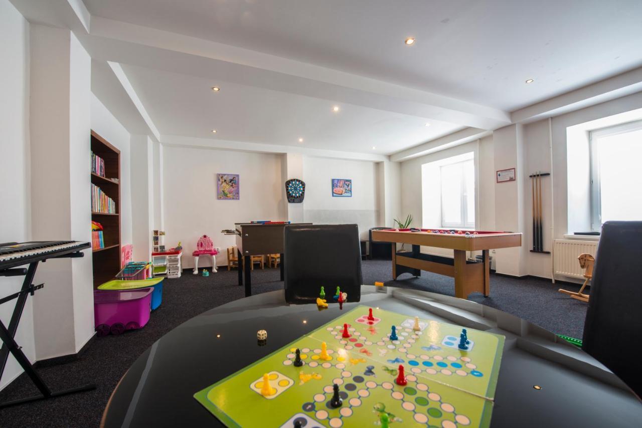 Svatojansky Kastiel Hotel ลิปโตว์สกียาน ภายนอก รูปภาพ